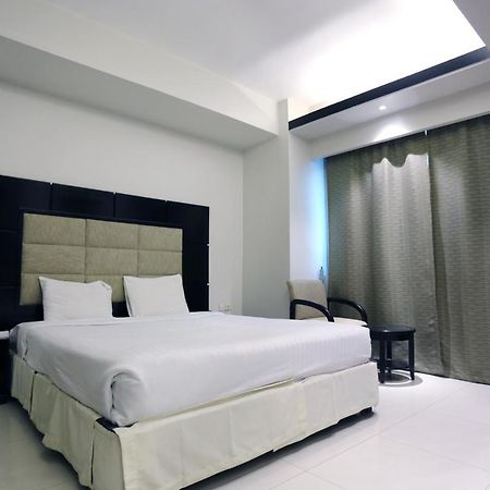 Orchid Business Hotel Chittagong Exterior foto