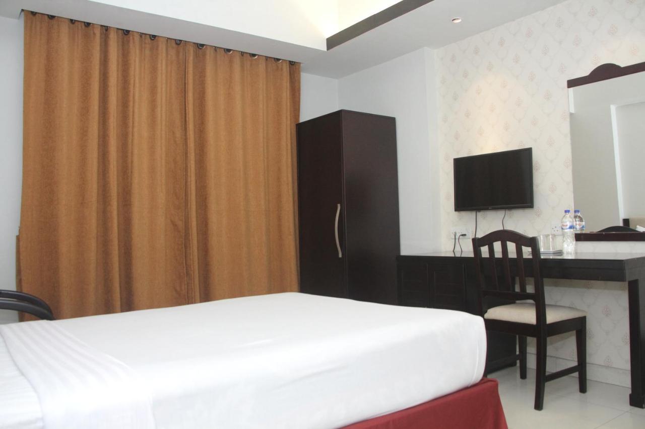 Orchid Business Hotel Chittagong Exterior foto
